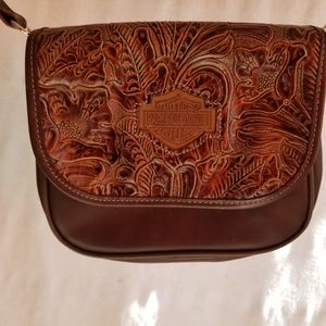 HD crossbody bag